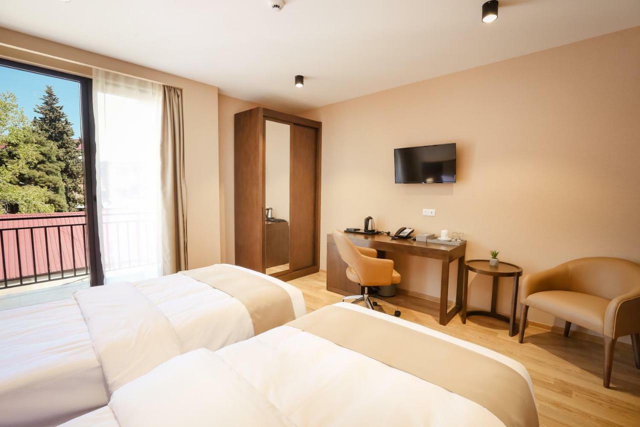 Elisi By Gtm Hotel Tbilisi Exterior photo